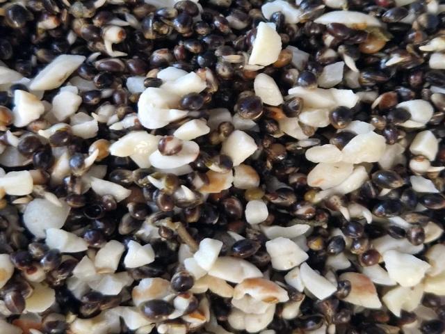 Hemp and Crushed Peanuts